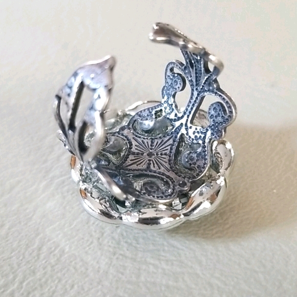 Hand Cradted Repurposed Vintage Rhinestone Adjustable Silver Tone Band Ring - Picture 8 of 16